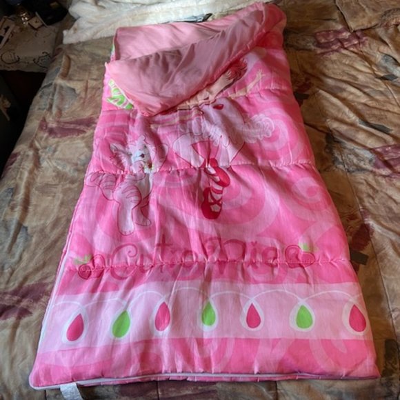 Strawberry Shortcake with Custard the Cat Pink Sleeping Bag Vintage - Picture 6 of 10